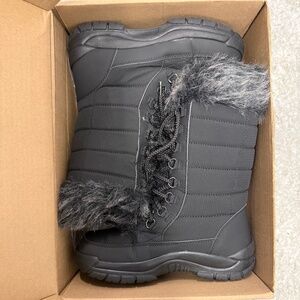 AUSLAND Twin Peak Black Fur Winter Boots